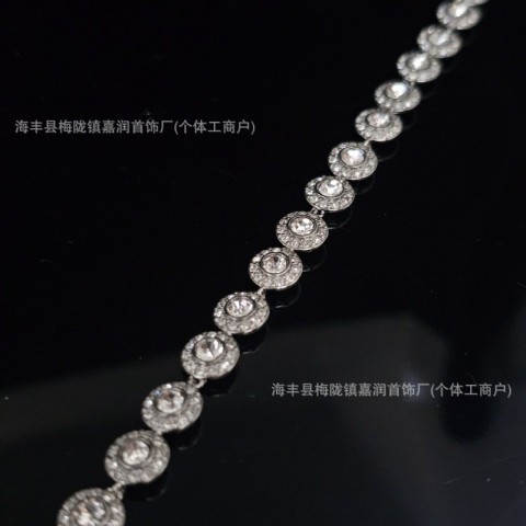 Jiarun Angelic Dazzling Full Diamond Charm Bracelet For Women
