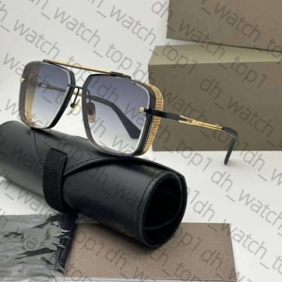 Ditaa E68 Unisex Classic Anti-Ultraviolet Sunglasses