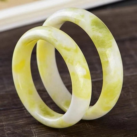 Yellow Turmeric Jade Floating Flowers Unisex Bangle Bracelets