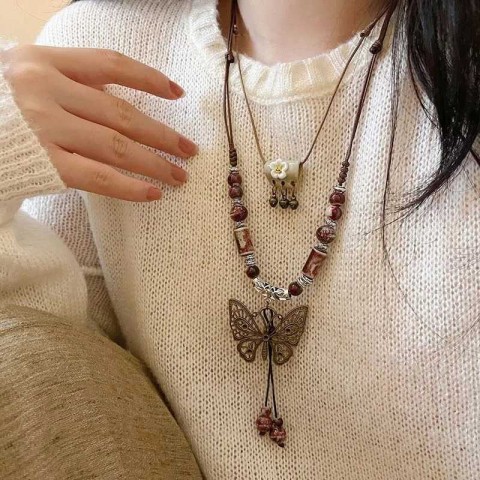 Vintage Ceramic Butterfly Pendant Necklace, Women's 2024 New Chinese Ethnic Style Long Chain Jewelry XJ250121