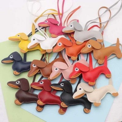 Fashionable PU Leather Sausage Dog Keychain for Women
