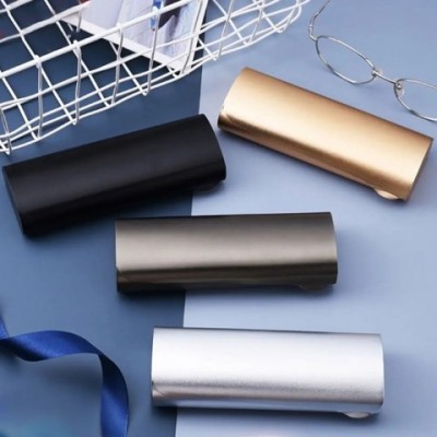 Portable Lightweight Frosted Glasses Case for Myopia Glasses - Unisex