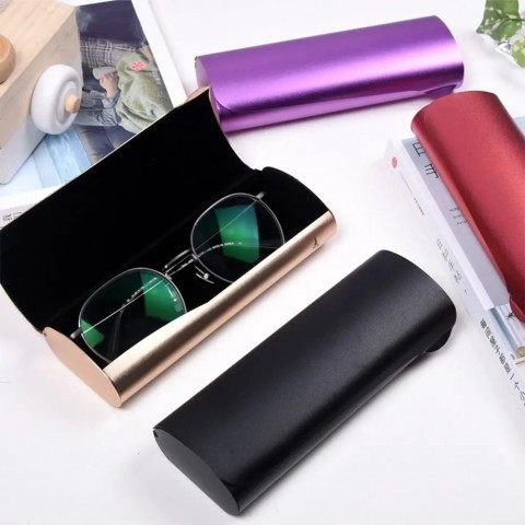 Portable Lightweight Frosted Glasses Case for Myopia Glasses - Unisex