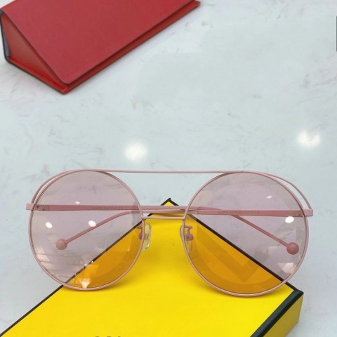 Top Quality UV400 Sunglasses for Men and Women