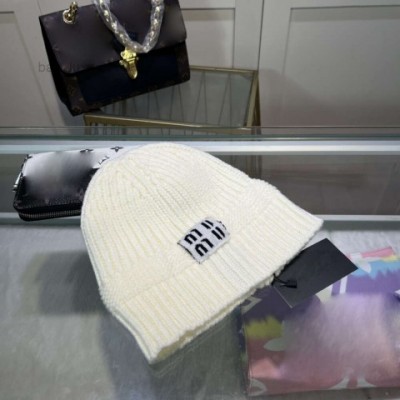 Women's Stylish Winter Beanie Hat with Letter Embroidery
