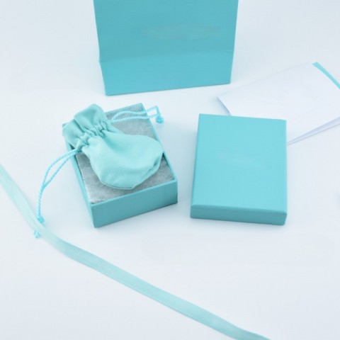 Luxury Six-Piece Jewelry Box Set for Women - Rings, Bracelets, Necklaces with Flannelette Bag and Silver Cloth