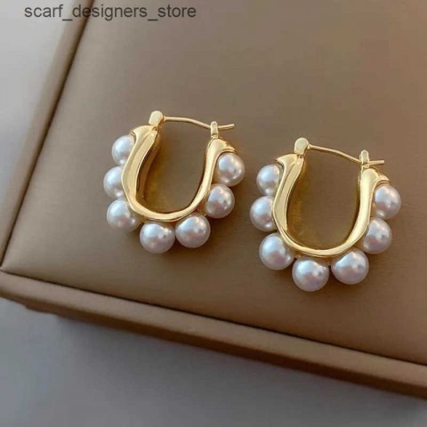 Charm Elegance L240910 - Exquisite Pearl Earrings for Women