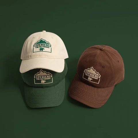 Neutral Polar Bear Embroidered Snapback Cap for Men and Women