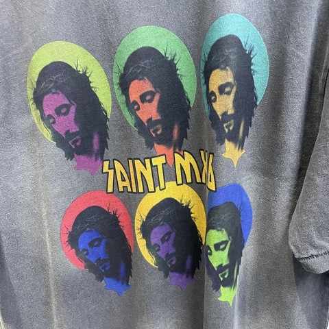 Colourful Vintage Washed Gray T-Shirt for Men and Women with Oversized Fit and Character Print