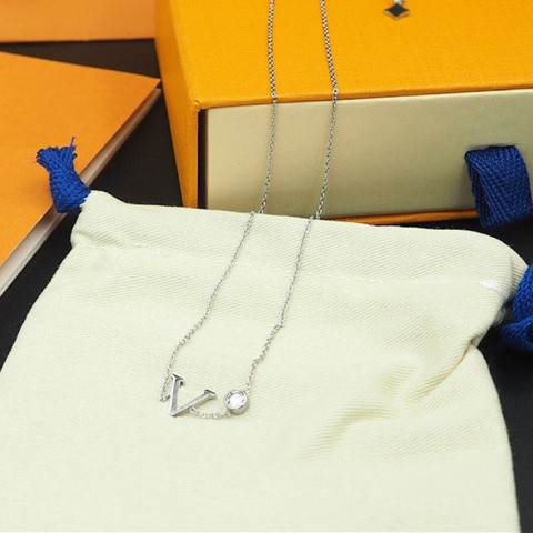 Luxury Designer Gold Plated Stainless Steel Pendants for Women