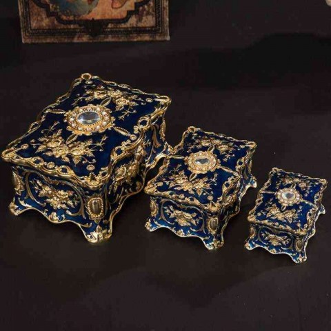 Antique Engraved Metal Jewelry Box for Elegant Storage