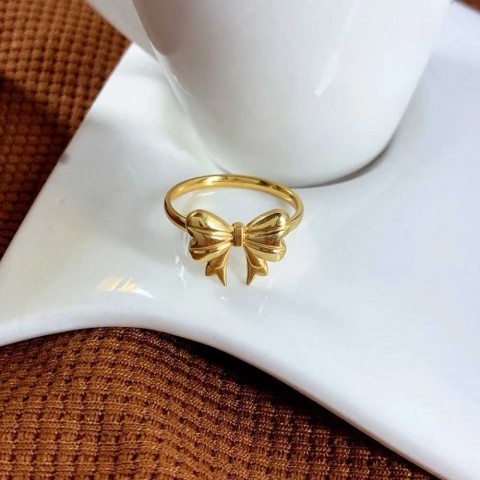 2024 Trendy Retro Gold Titanium Steel Bow Ring for Women - Exquisite Charm Wedding Jewelry