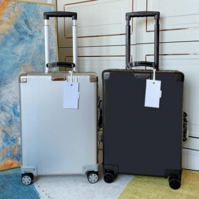 Luggage Designer Unisex Spinner Suitcase - High-Strength & Waterproof | Perfect for Travel & Leisure