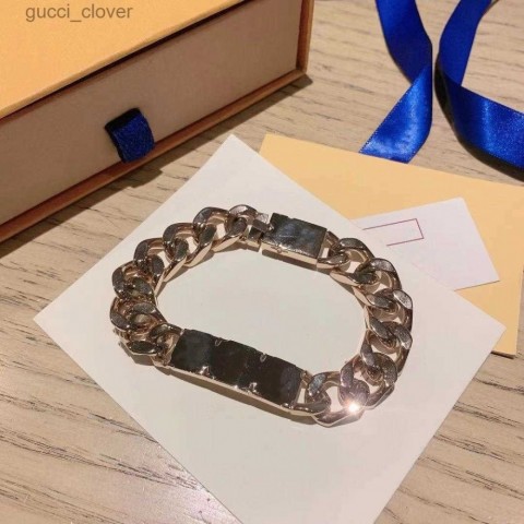High Quality Unisex Silver and Gold Plated Bangle Bracelet with Cubic Zirconia