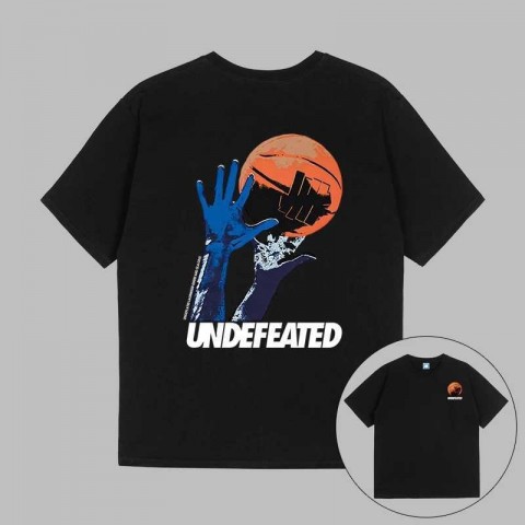 Undefeated Loose Men's Cotton T-Shirt with Hood & EL Flashing