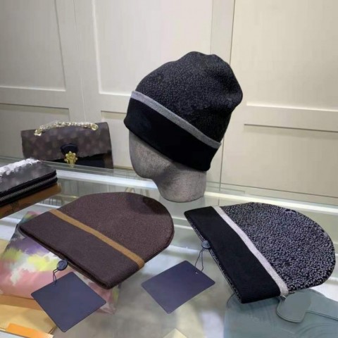 High-Quality Unisex Blending Beanie, Casual Winter Sports Skull Cap, Warm Outdoor Hat for Men & Women
