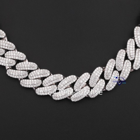 VVS Moissanite Diamond Pendant Necklace for Men - 22mm Iced Cuban Chain