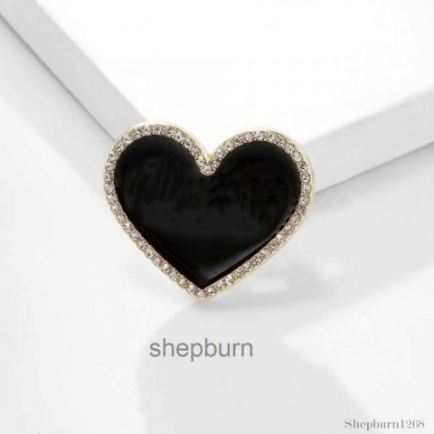 Luxury 18K Gold Plated Diamond Brooch for Unisex Romantic Gifts