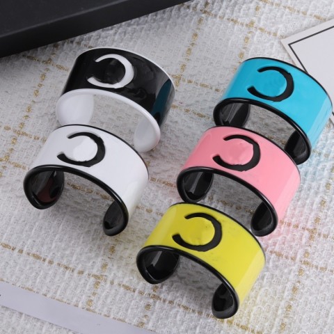 Luxury Multicolour Fashion Bangle for Women - Unisex Wedding Gift