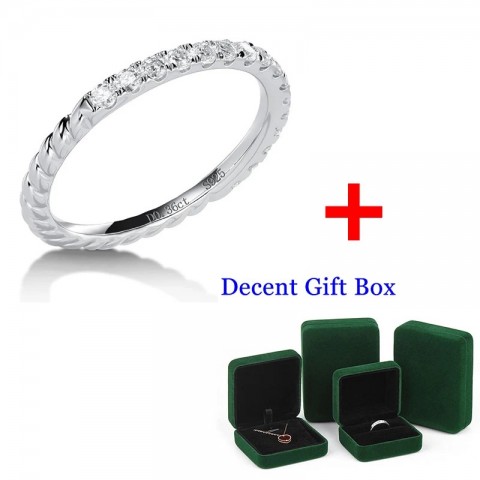 Elegant 18k Gold Women's Cluster Ring with 925 Sterling Silver and 1.8mm D Color Moissanite
