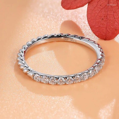Elegant 18k Gold Women's Cluster Ring with 925 Sterling Silver and 1.8mm D Color Moissanite