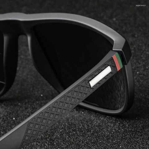 Colorful Striped Vintage Sunglasses for Men UV400 Protection Fashion Eyewear