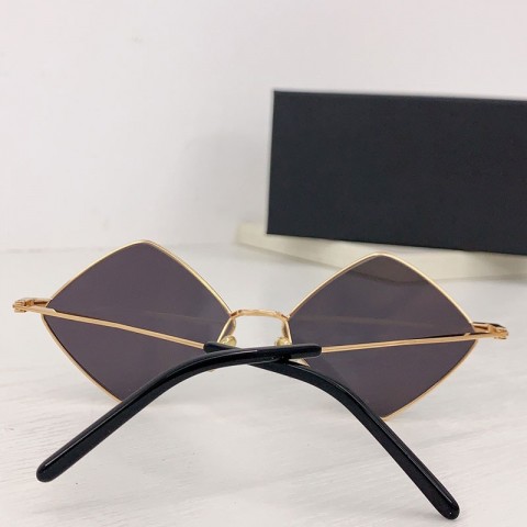 Trendy Metal Polygonal Frame UV400 Sunglasses for Men and Women