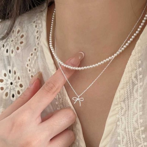 Cute Bowknot Necklace in 925 Sterling Silver for Women - Fashion Jewelry with Charm
