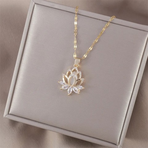 High-Quality 18k Gold Plated Lotus Necklace with Cats Eye Stone for Women