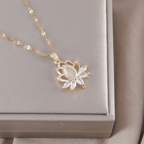 High-Quality 18k Gold Plated Lotus Necklace with Cats Eye Stone for Women