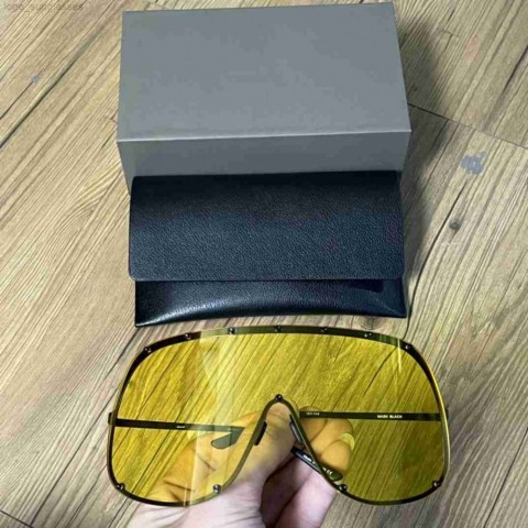 Oversize Metal Wrap Sunglasses for Unisex - Anti-UV Butterfly Eyewear