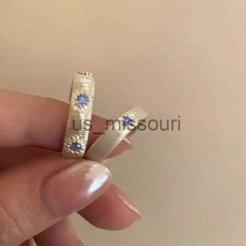 BF Club Women's Simple Geometry Silver Ring with Blue Stone - Retro Fashion Allergy-Free Gift
