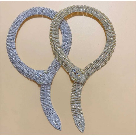 European American Fashion Full Diamond Snake Head Necklace XJ250114