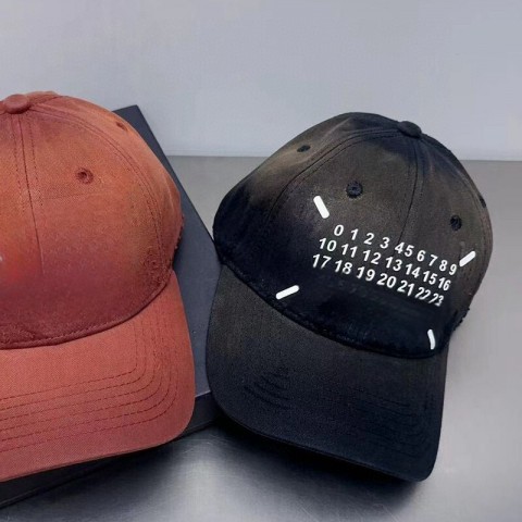 Unisex Streetwear Ball Cap - Comfortable Travel Hat for Men and Women