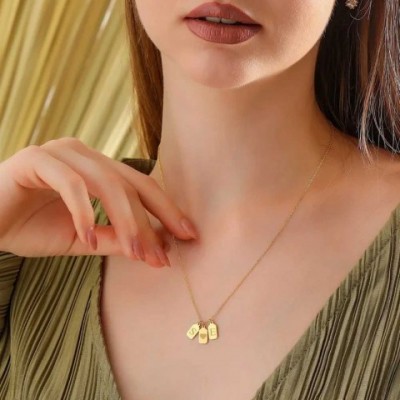 Custom Gold Label Pendant Necklace for Women