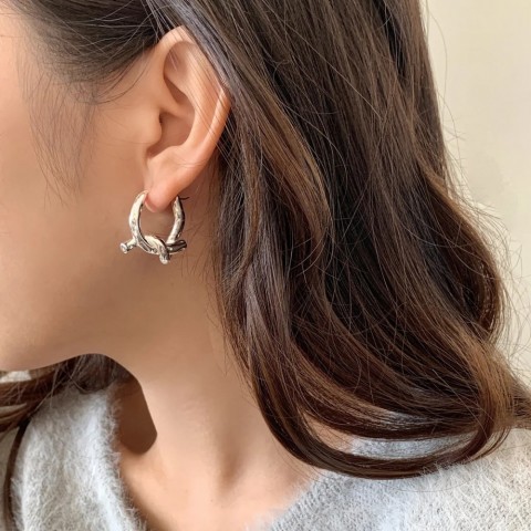 F.I.N.S Women's S925 Sterling Silver Bohemian Knot Hoop Earrings