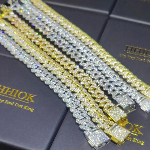 Full Iced Out 12mm Diamond Cuban Link Bracelet - White Gold Plated for Men & Women