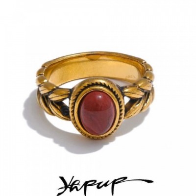 Yellow Retro Stainless Steel Ring with Red Gold Plating and Black Natural Stone