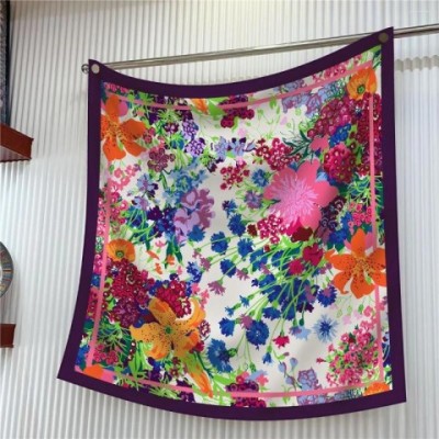 Silk Flower Pattern Square Scarf for Women 90CM
