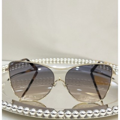Star Cat Eye Women's Gold Metal Sunglasses with Grey Gradient Lenses UV400 Protection