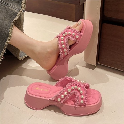 Pearl Accented Women's Comfortable Platform Sandals for Summer