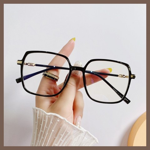 Anti-Blue Light Fashion Square Frame Sunglasses for Men and Women 2025