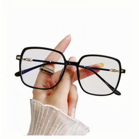 Anti-Blue Light Fashion Square Frame Sunglasses for Men and Women 2025