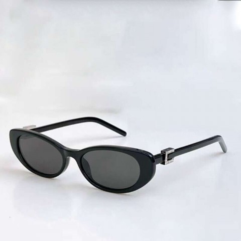 Classic Oversized Pilot Goggles for Men and Women with UV400 Protection
