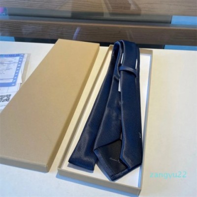 Elegant Lavender Men's Designer Neck Tie with Embroidery