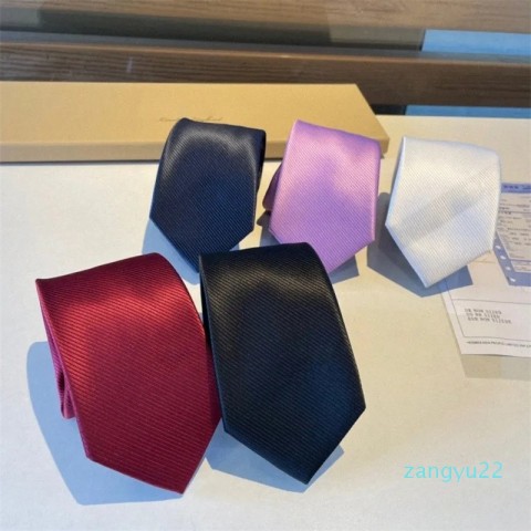 Elegant Lavender Men's Designer Neck Tie with Embroidery