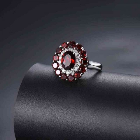 Hutang Gems & Jewelry Red Mozambique Garnet 925 Silver Elegant Women's Vintage Ring