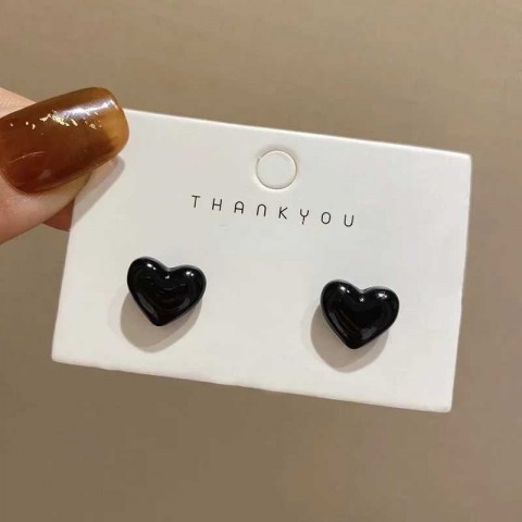Cute Bohemian Heart-Shaped Earrings for Girls - Red & Black Simple Metal Ear Cuffs W240803