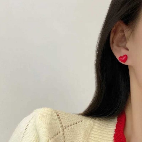 Cute Bohemian Heart-Shaped Earrings for Girls - Red & Black Simple Metal Ear Cuffs W240803
