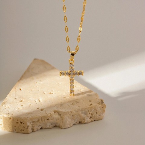 Youthway 18K Gold Plated Stainless Steel Cross Pendant Necklace for Women